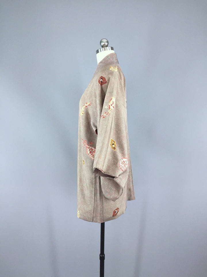 1950s Vintage Silk Haori Kimono Cardigan / Taupe Floral - ThisBlueBird