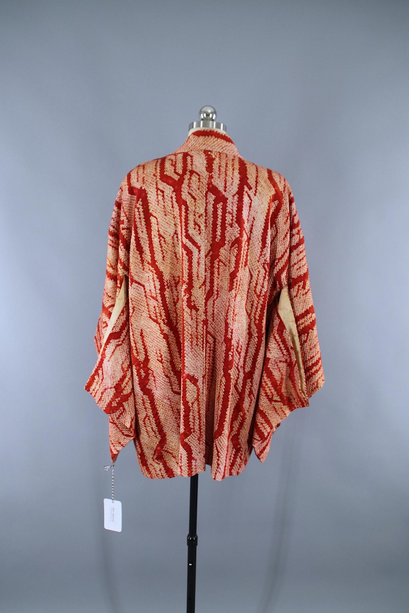 1950s Vintage Silk Haori Kimono Jacket Cardigan / Dark Red Shibori Haori - ThisBlueBird