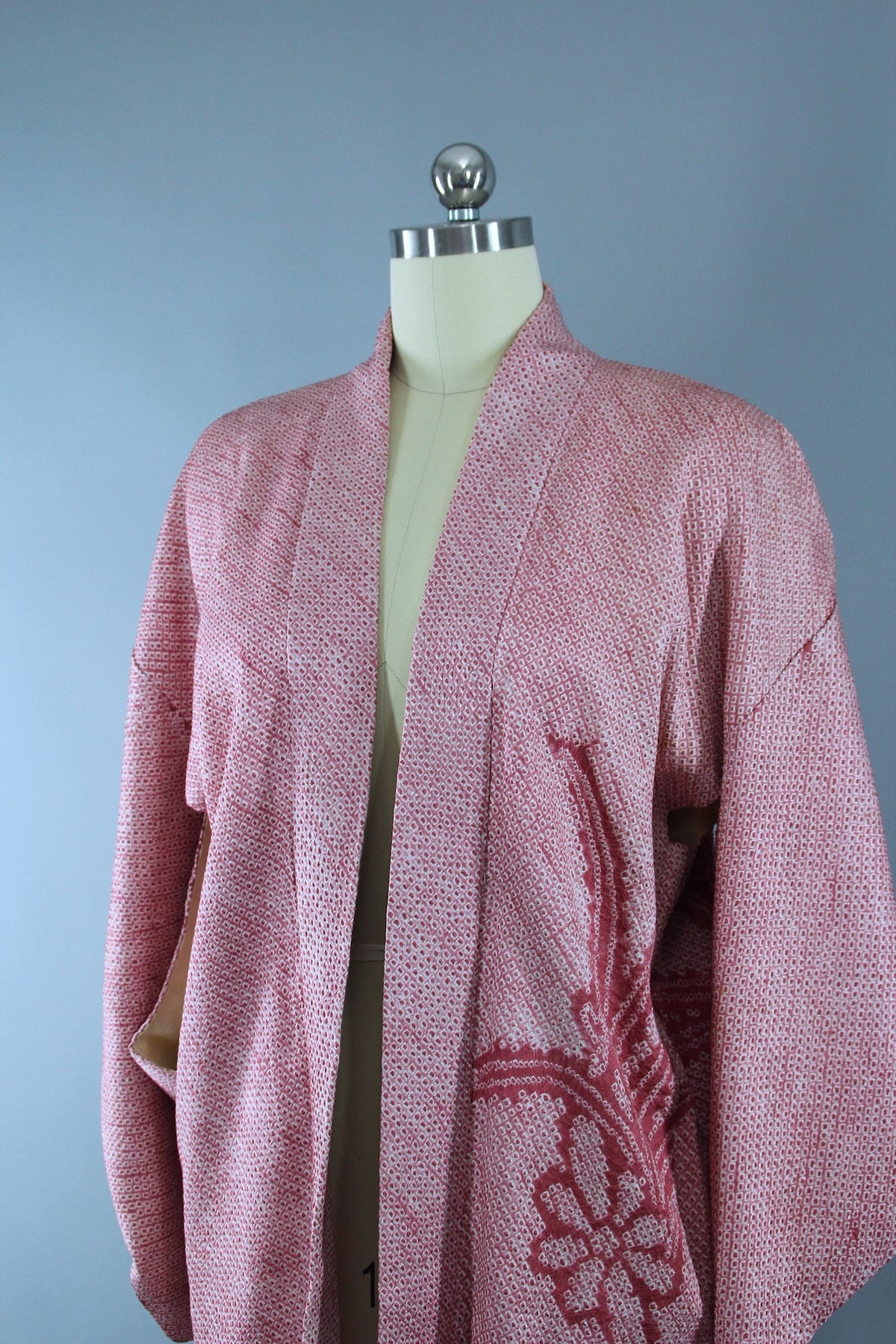 Vintage 1950s Peach Silk Brocade Haori Kimono Jacket