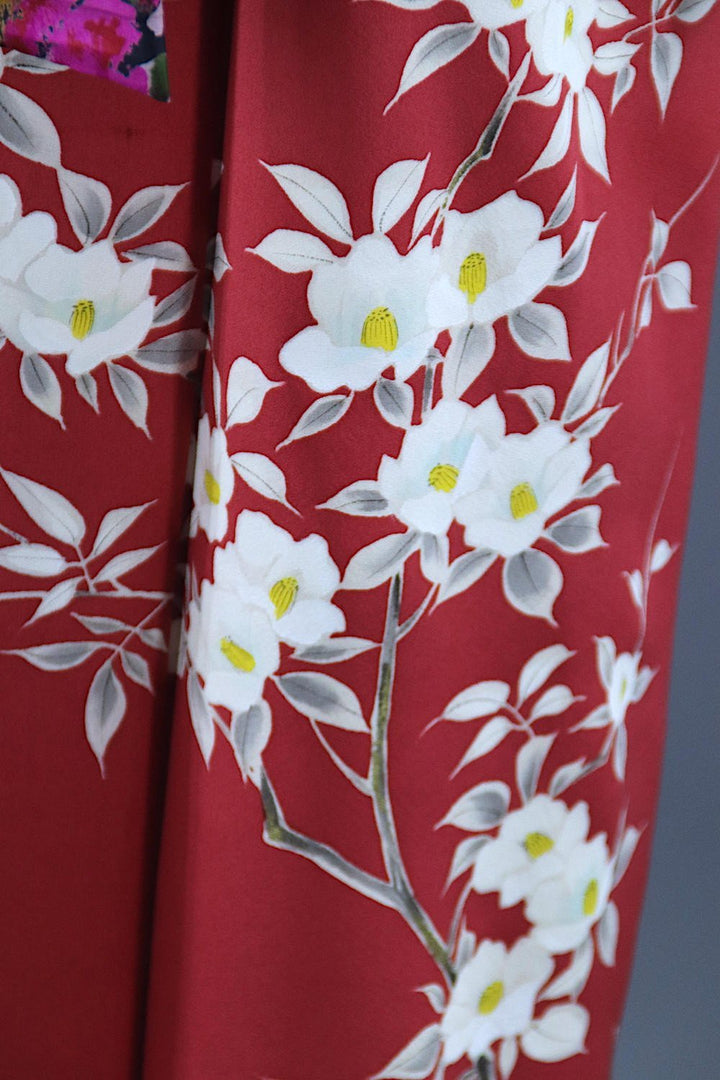 1950s Vintage Silk Kimono Robe / Brick Red Dogwood Floral Print - ThisBlueBird