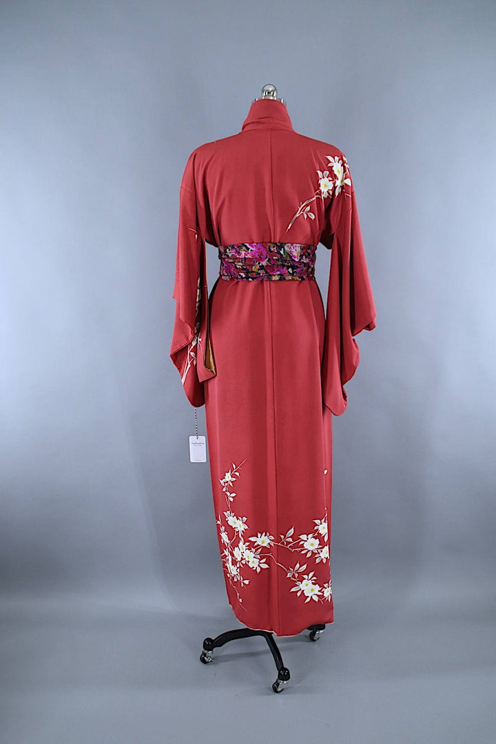 1950s Vintage Silk Kimono Robe / Brick Red Dogwood Floral Print - ThisBlueBird
