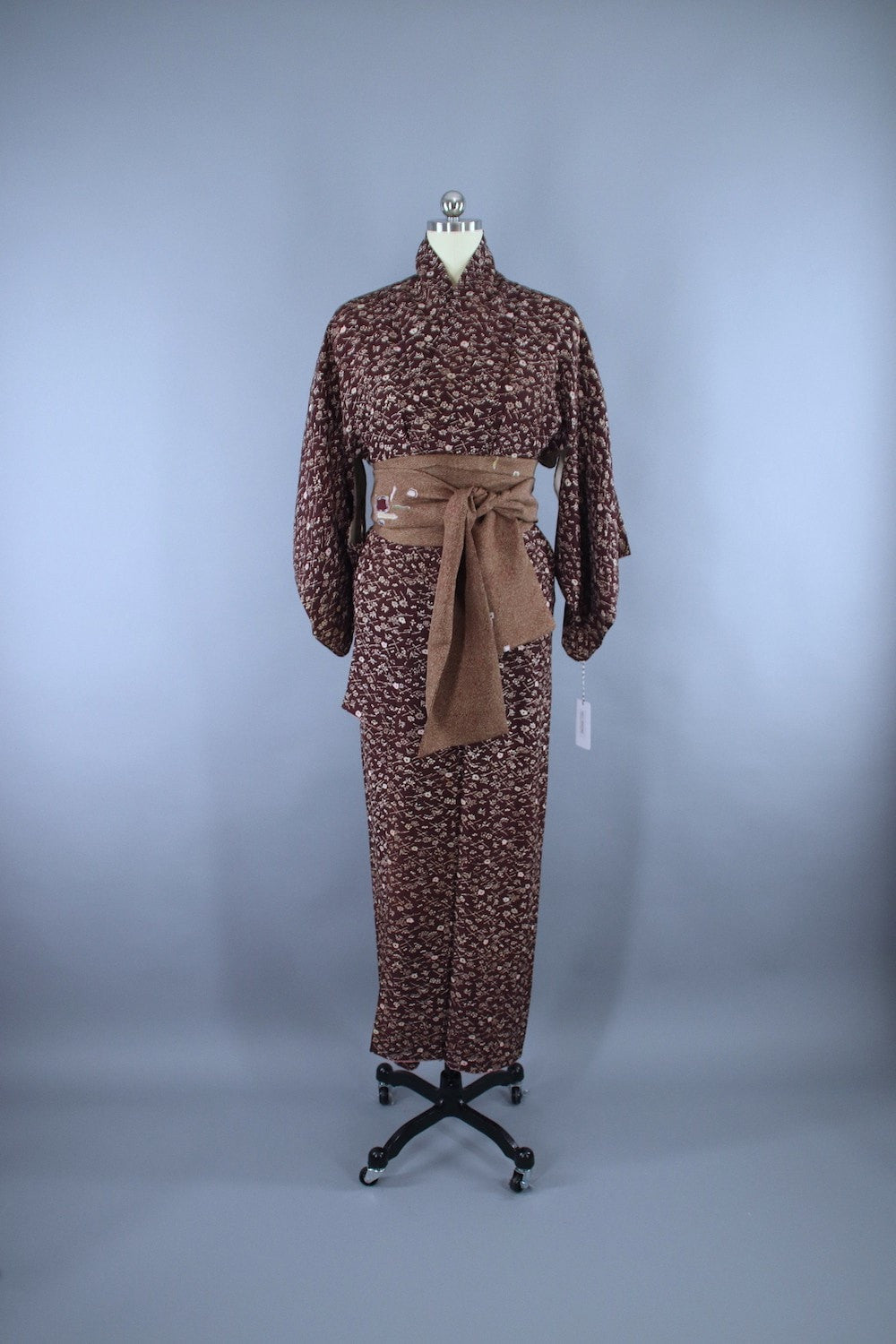 1950s Vintage Silk Kimono Robe / Brown Floral - ThisBlueBird