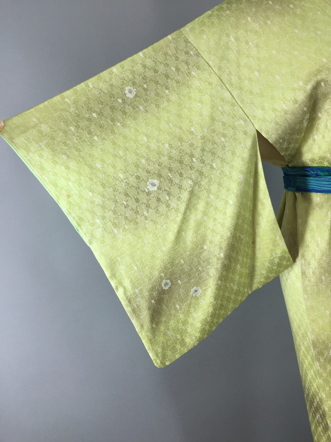 1950s Vintage Silk Kimono Robe in Apple Green Ombre - ThisBlueBird