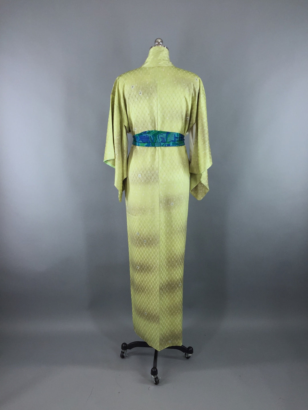 1950s Vintage Silk Kimono Robe in Apple Green Ombre - ThisBlueBird