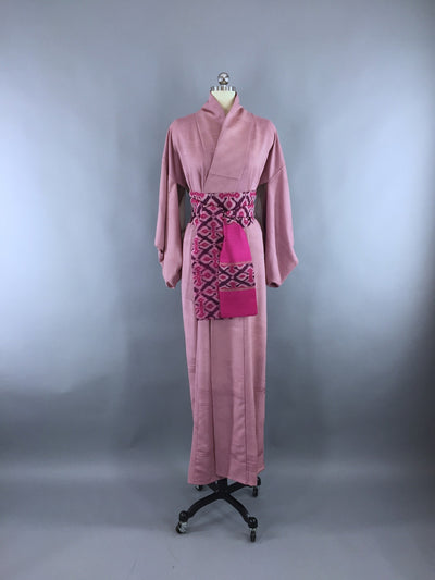 1950s Vintage Silk Kimono Robe in Lavender Purple Textured Crepe - ThisBlueBird