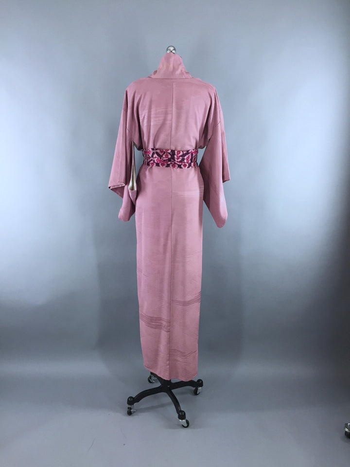 1950s Vintage Silk Kimono Robe in Lavender Purple Textured Crepe - ThisBlueBird