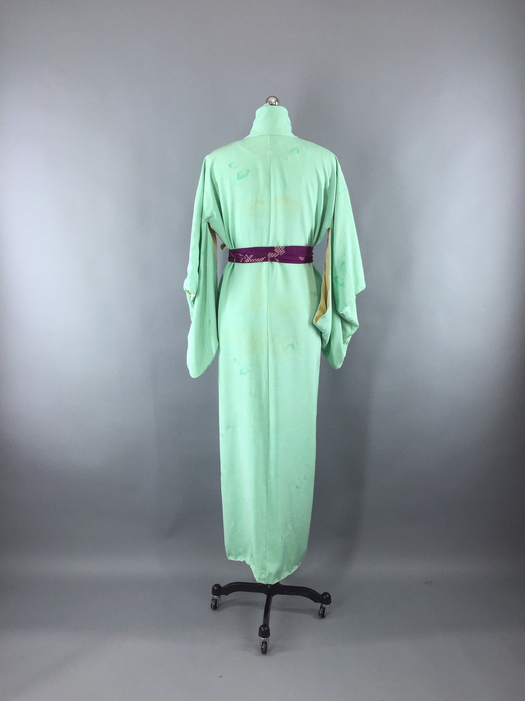 1950s Vintage Silk Kimono Robe in Mint Green - ThisBlueBird