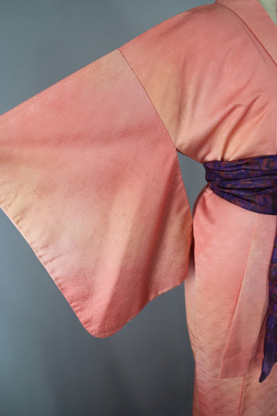 1950s Vintage Silk Kimono Robe in Peach Pink Ombre Damask - ThisBlueBird