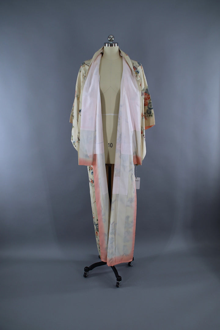 1950s Vintage Silk Kimono Robe / Ivory Metalic Floral OMESHI URUSHI Embroidery - ThisBlueBird