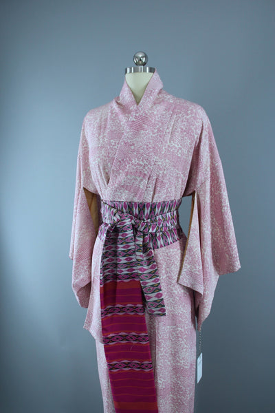 1950s Vintage Silk Kimono Robe / Pink Tiny Floral Print - ThisBlueBird