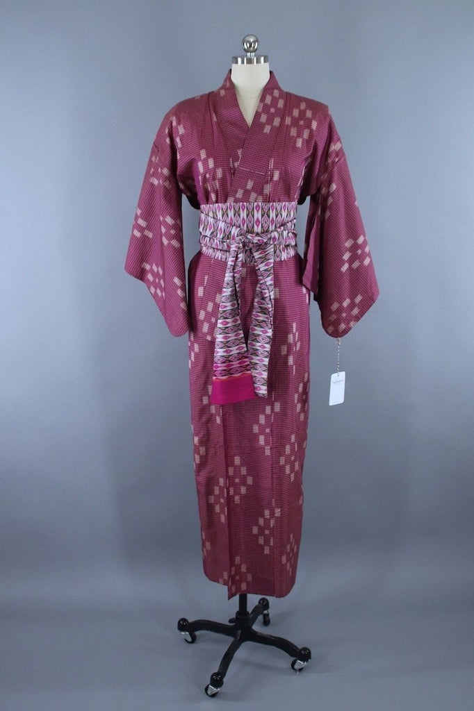 1950s Vintage Silk Kimono Robe / Purple Magenta Ikat Meisen Silk - ThisBlueBird