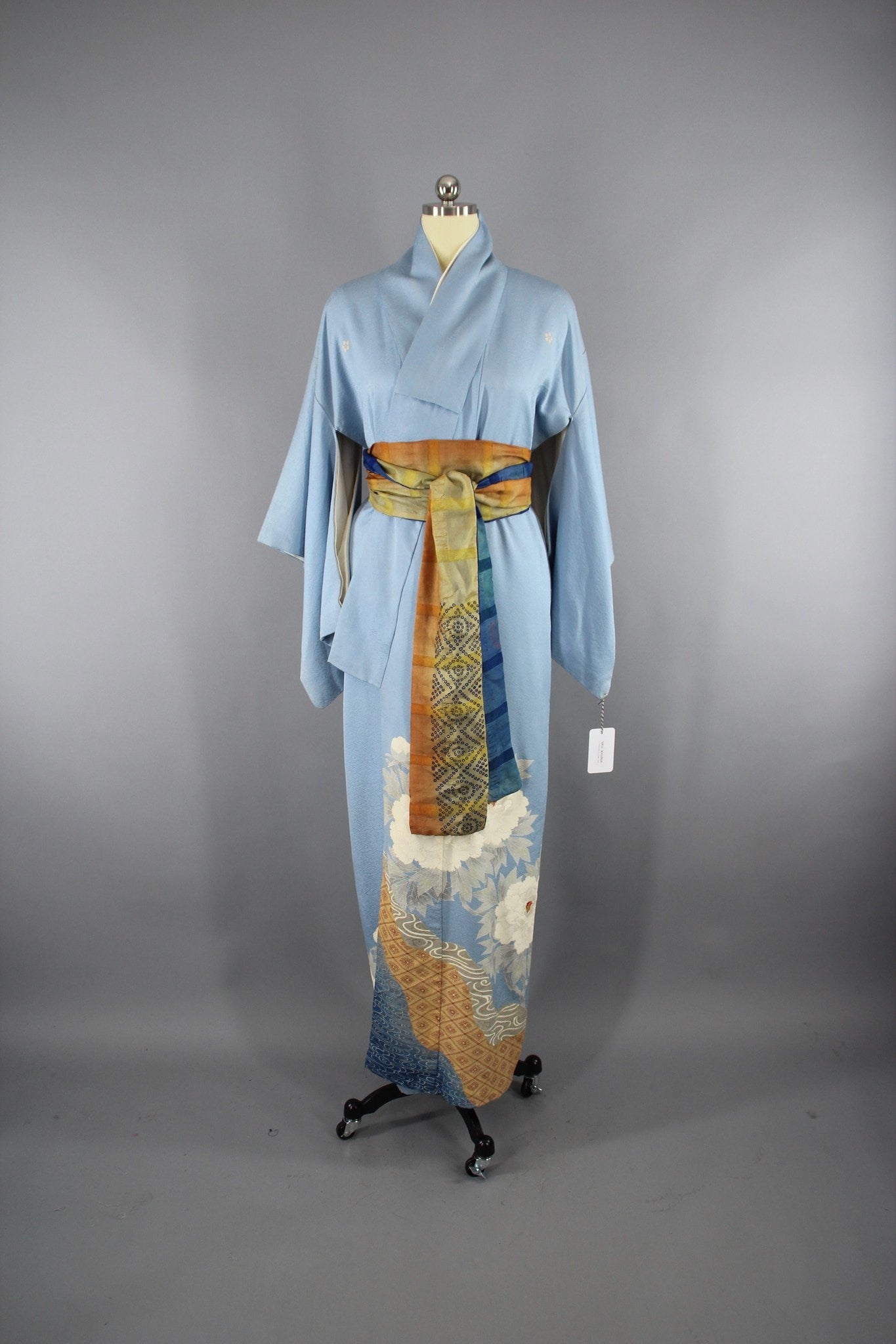 Kimono Japonais Vintage En Soie Brodée Main Motif Paon - Tailles : L:53, B:24, S:25, A:11 Pouces