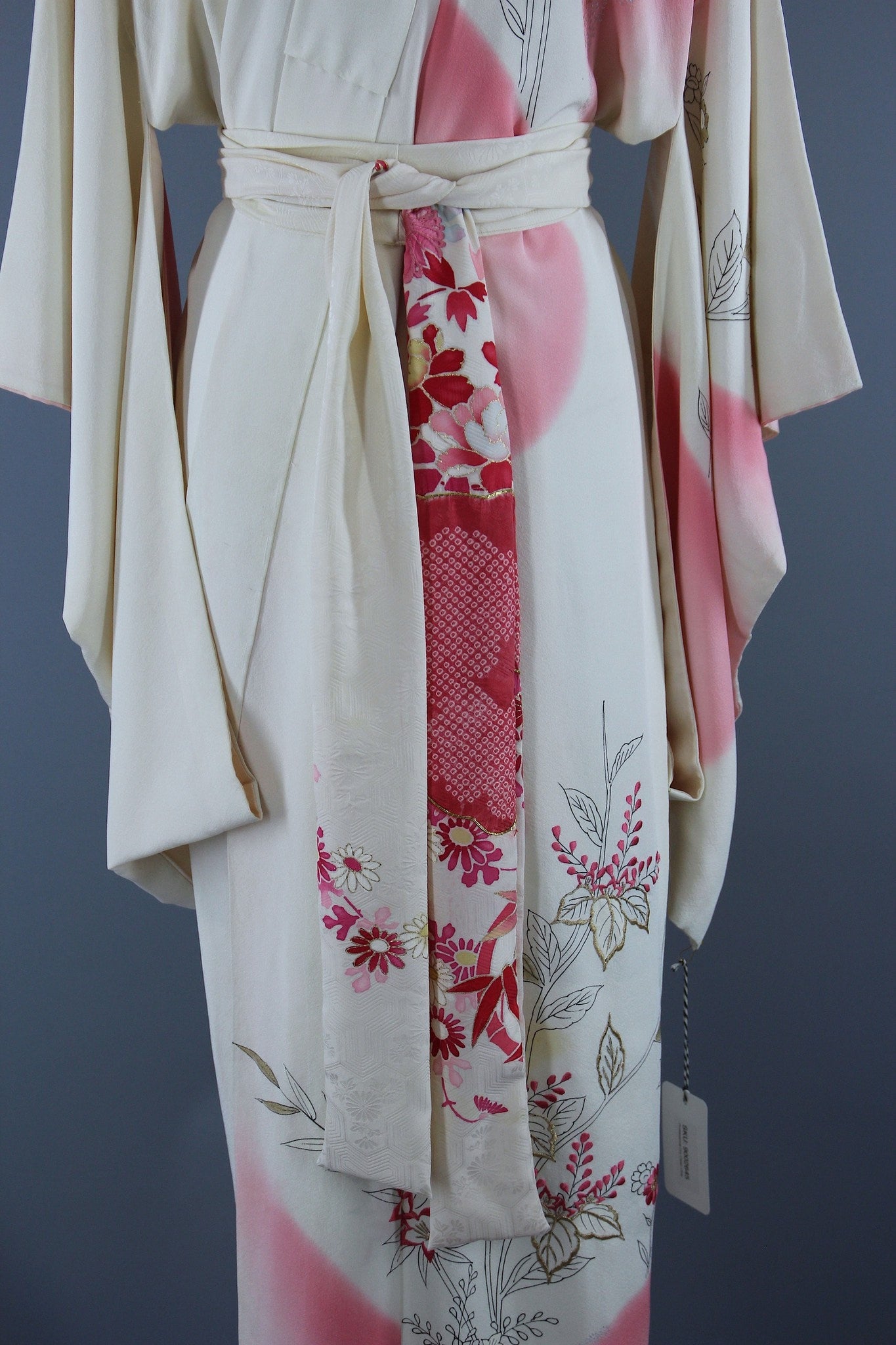 1950s Vintage Silk Kimono Robe / White Pink Gold Floral Print - ThisBlueBird