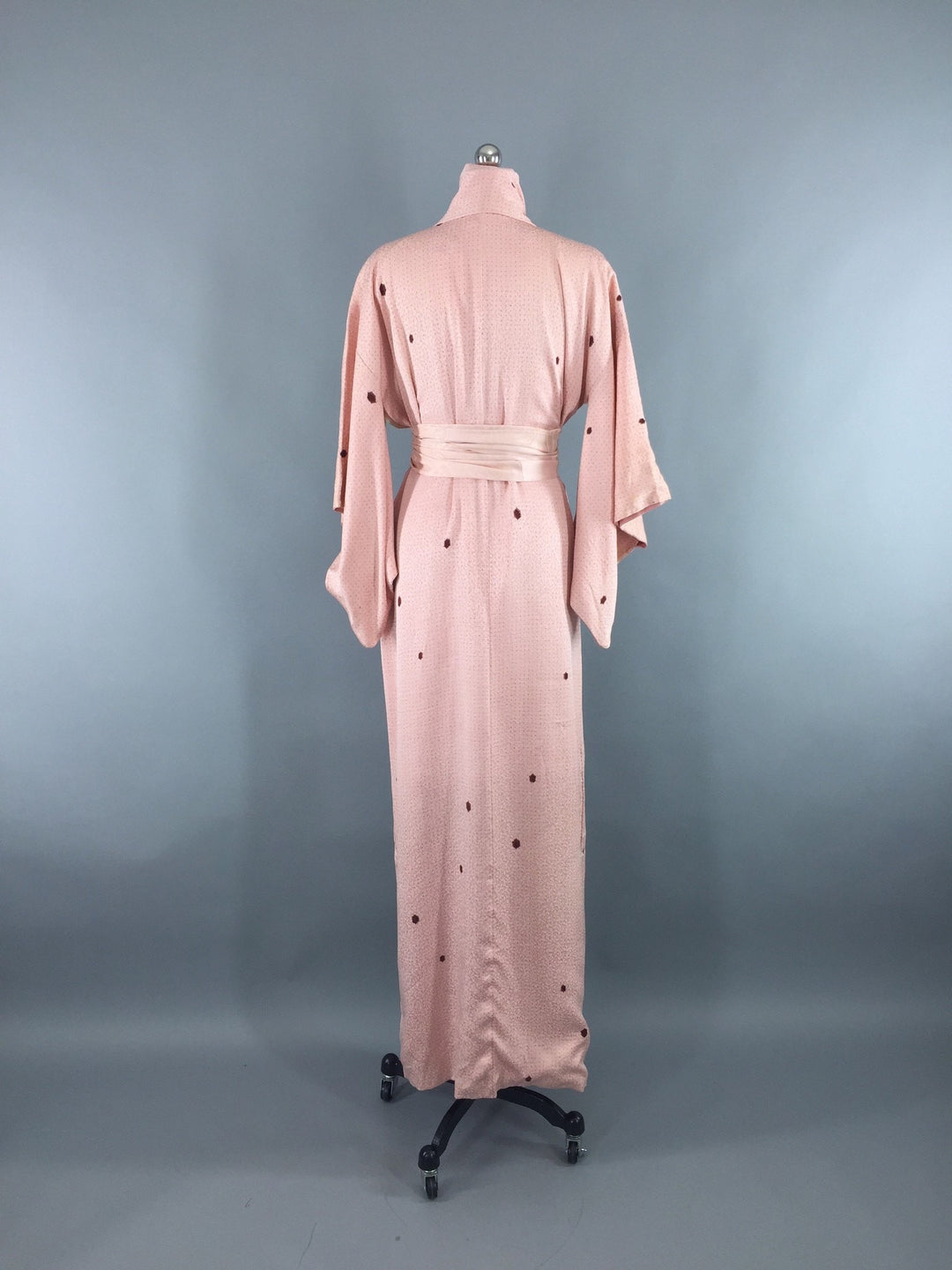 1950s Vintage Silk Kimono Robe with Pink Shibori Polka Dots