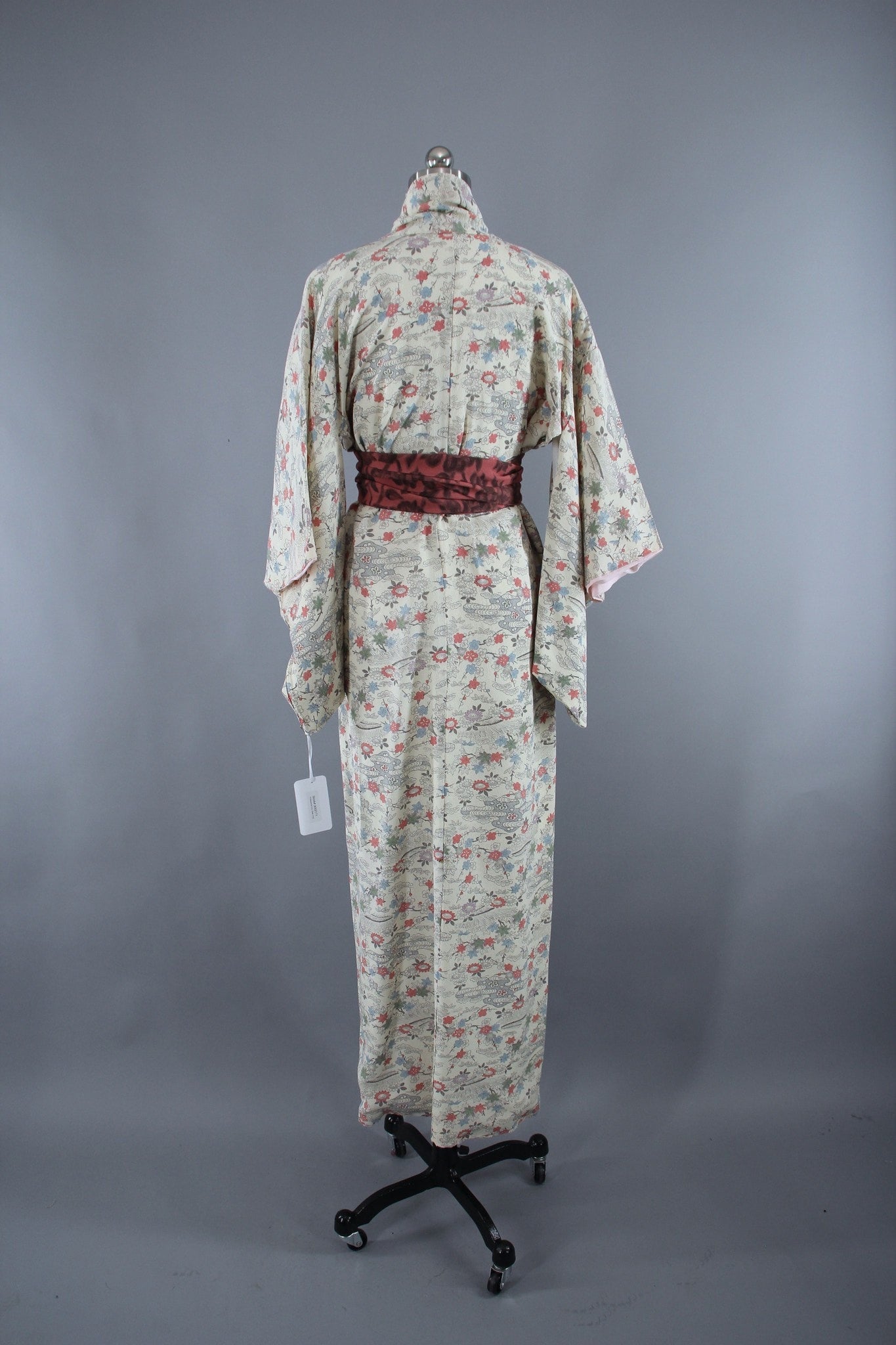 1950s Vintage Silk Kimono Robe with White & Pink Small Floral Print - ThisBlueBird