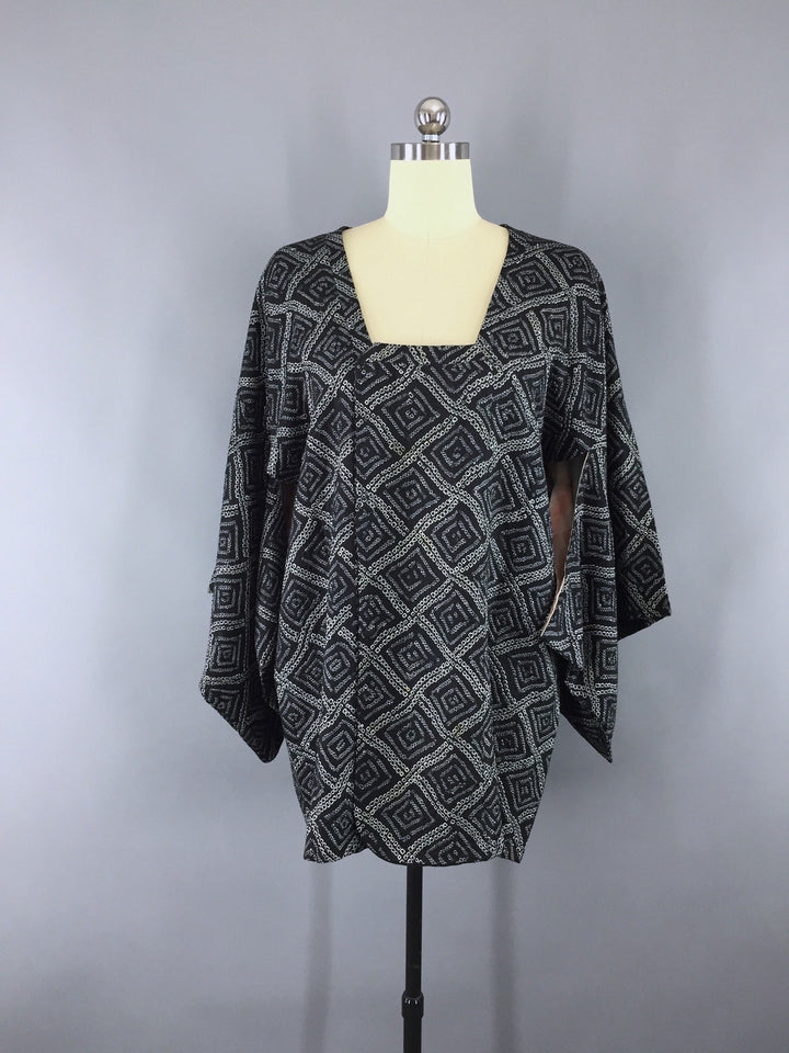 1950s Vintage Silk Michiyuki Kimono Coat Jacket in Black and White Shibori - ThisBlueBird