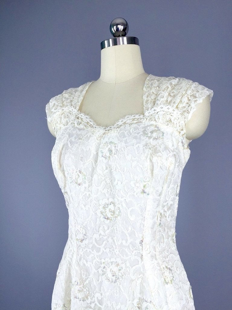 1960s Vintage White Lace Cocktail Dress-ThisBlueBird