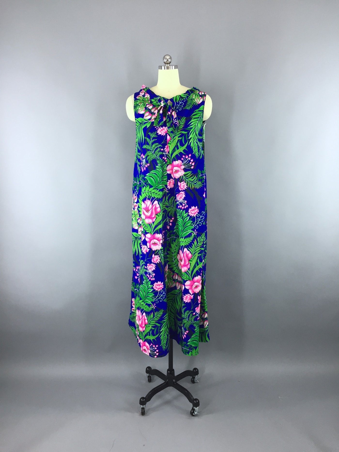 1960s Vintage Blue Hawaiian Print Caftan Dress - ThisBlueBird