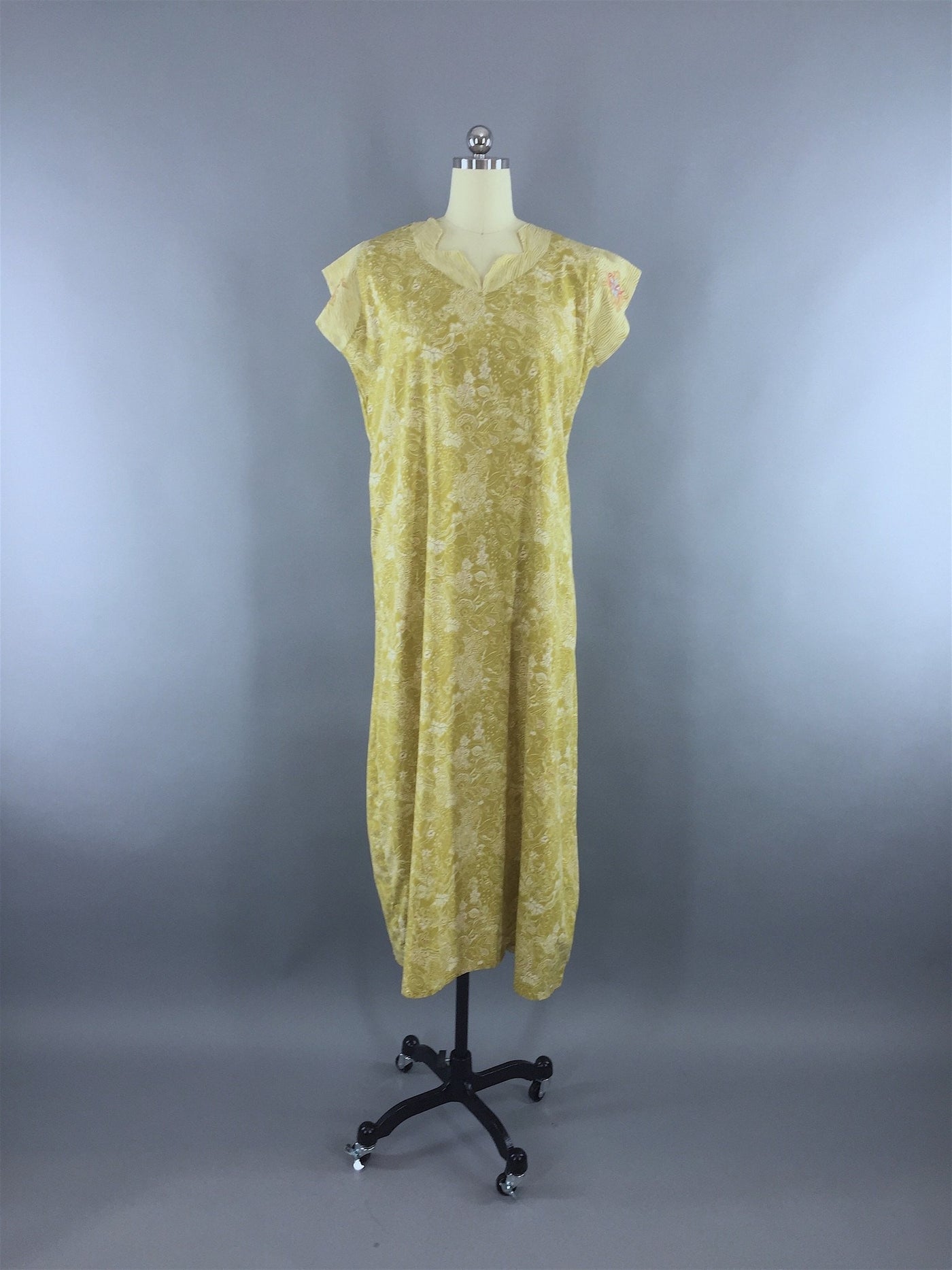 1960s Vintage Embroidered Yellow Green Floral Print Caftan Dress - ThisBlueBird