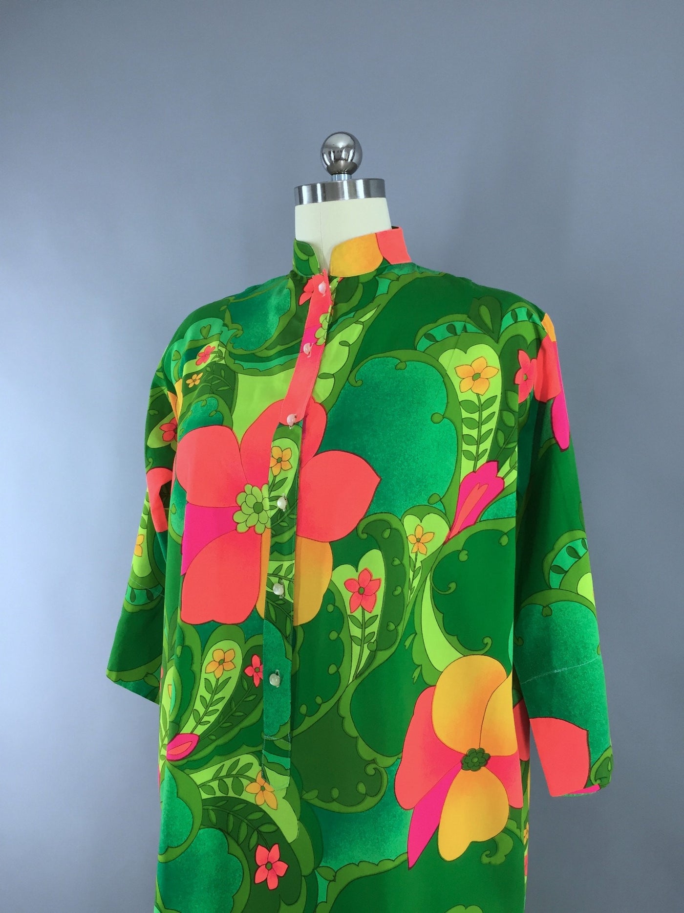 1960s Vintage Neon Green Hawaiian Print Caftan Dress - ThisBlueBird