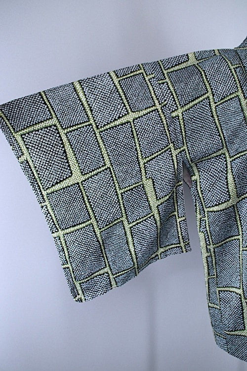 1960s Vintage Silk Haori Kimono Jacket Cardigan / Dark Green Shibori - ThisBlueBird