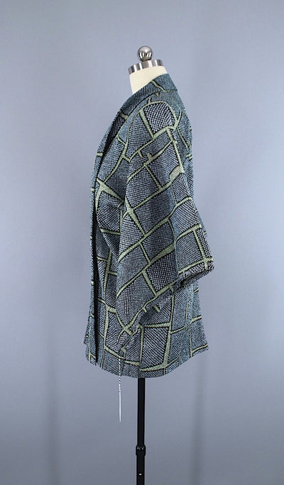 1960s Vintage Silk Haori Kimono Jacket Cardigan / Dark Green Shibori - ThisBlueBird