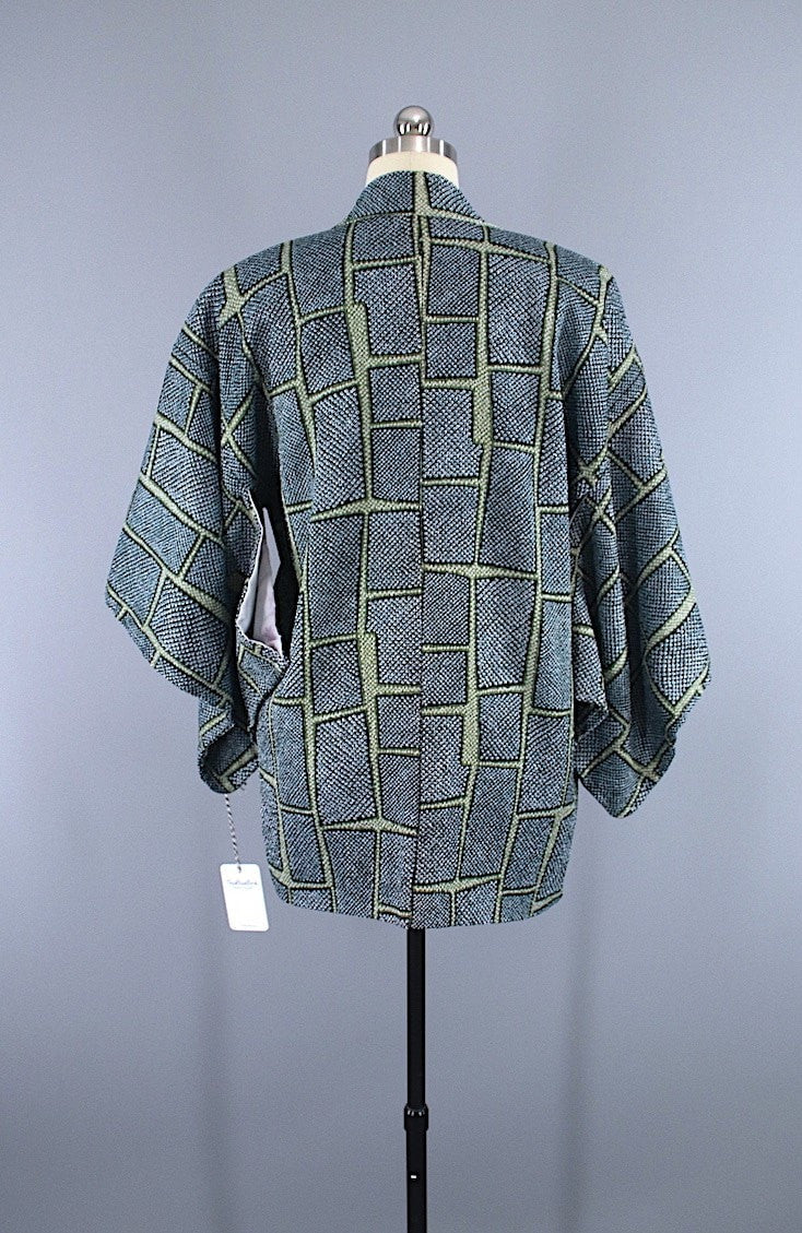 1960s Vintage Silk Haori Kimono Jacket Cardigan / Dark Green Shibori - ThisBlueBird