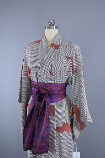 1960s Vintage Silk Kimono Robe / Black & White Clouds - ThisBlueBird