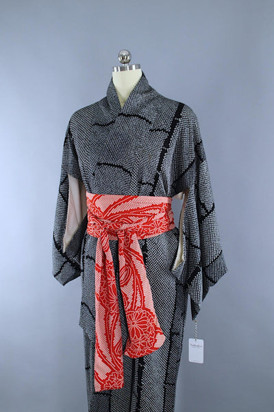 1960s Vintage Silk Kimono Robe / Black & White Shibori Dyed - ThisBlueBird