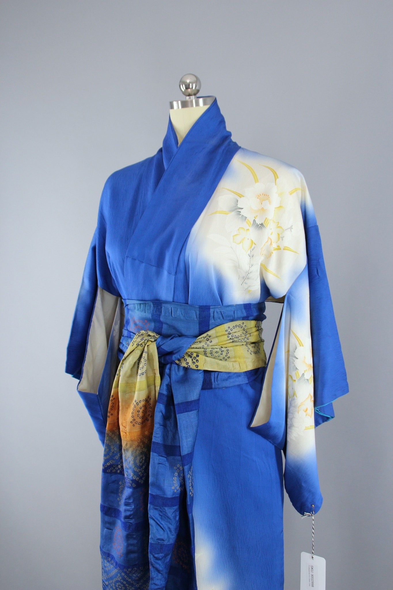 1960s Vintage Silk Kimono Robe / Blue ORCHIDS Floral Print - ThisBlueBird