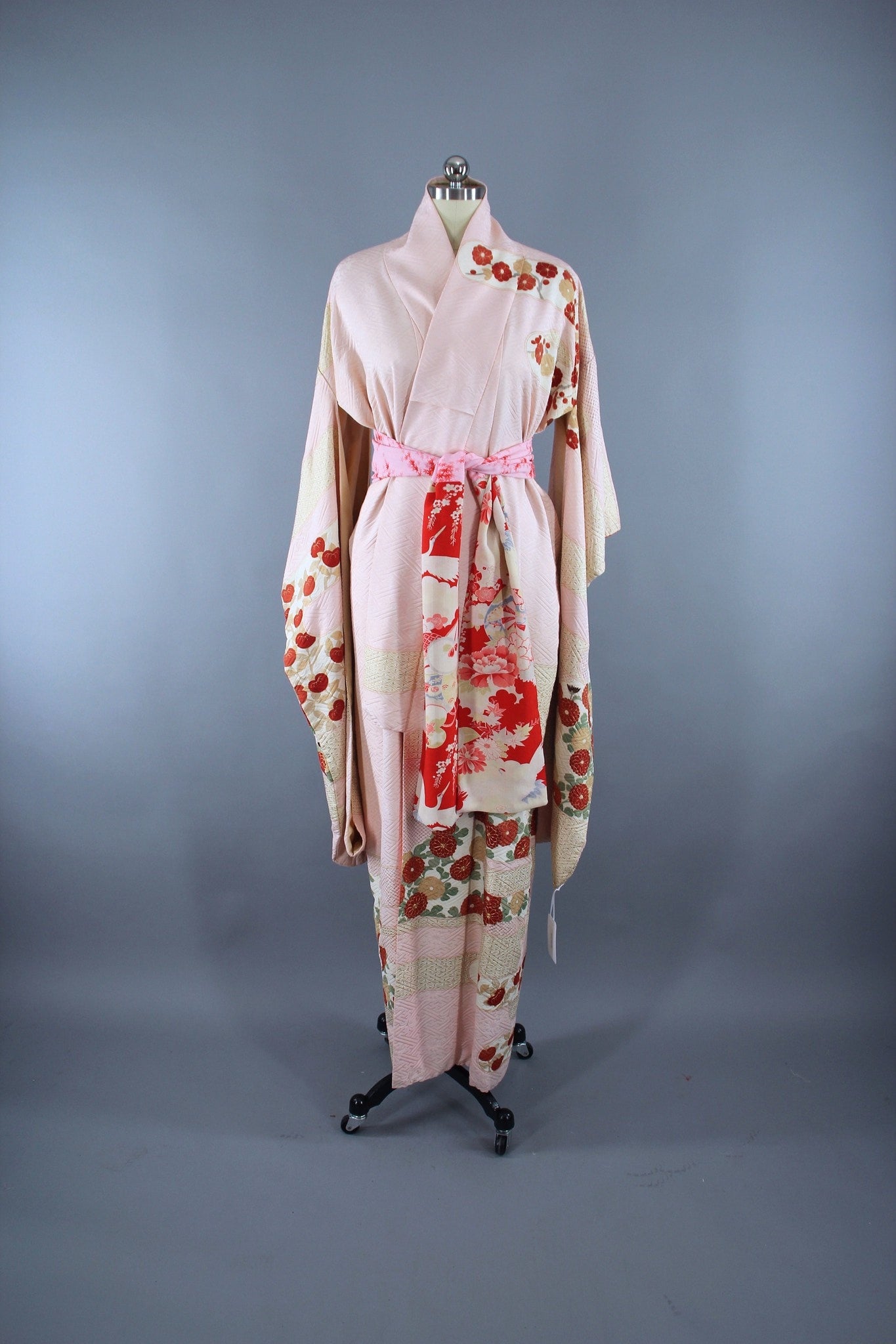 1960s Vintage Silk Kimono Robe Furisode in Pastel Pink and Red Floral Print - ThisBlueBird