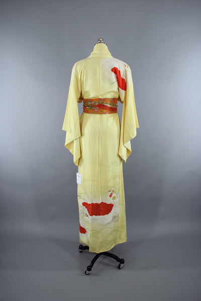 1960s Vintage Silk Kimono Robe in Pastel Yellow Novelty Print - ThisBlueBird