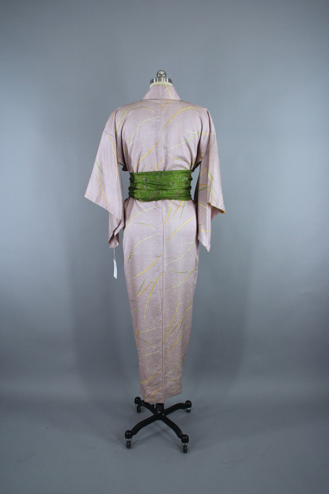 1960s Vintage Silk Kimono Robe in Purple Shibori Print - ThisBlueBird