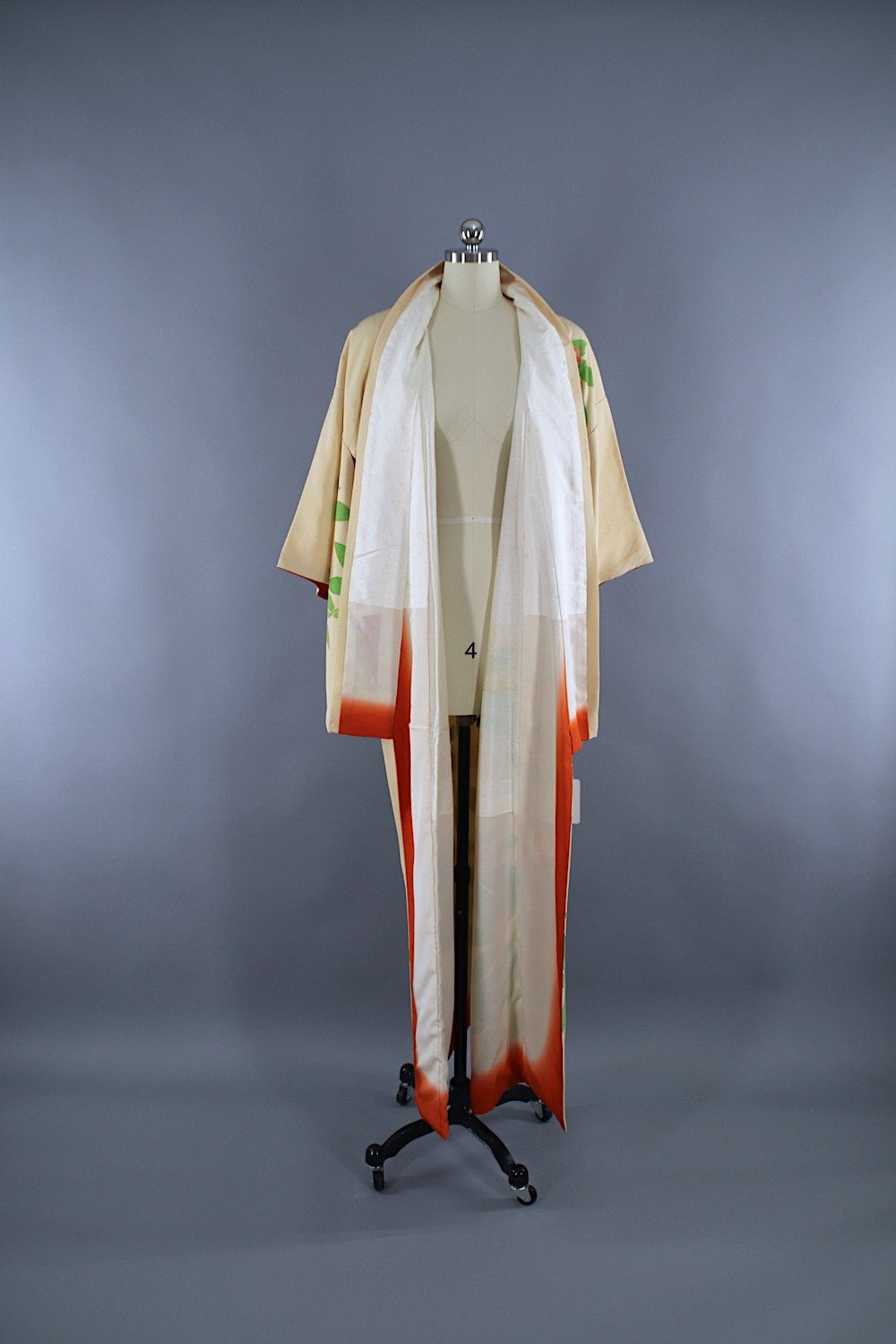 1960s Vintage Silk Kimono Robe / Ivory Pink Floral - ThisBlueBird