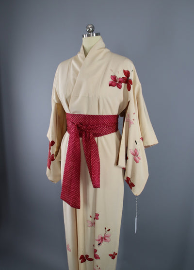 1960s Vintage Silk Kimono Robe / Ivory Red Watercolor Floral Print - ThisBlueBird