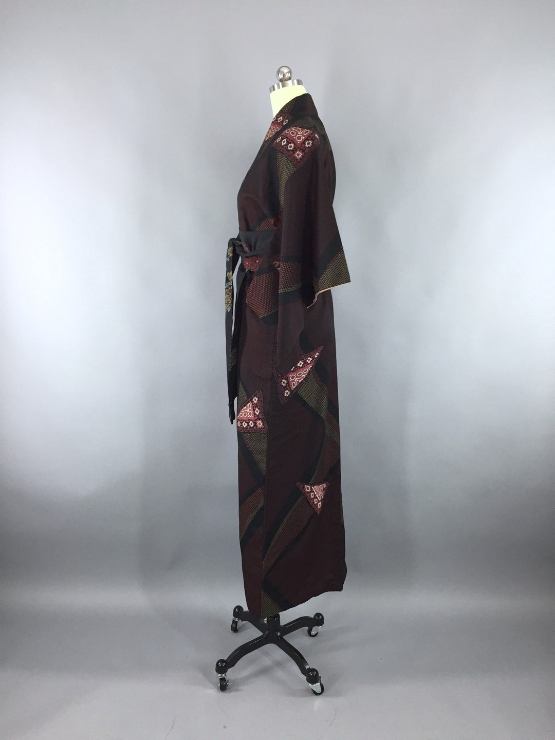 1960s Vintage Silk Kimono Robe with Formal Black and Red Floral Embroidery - ThisBlueBird