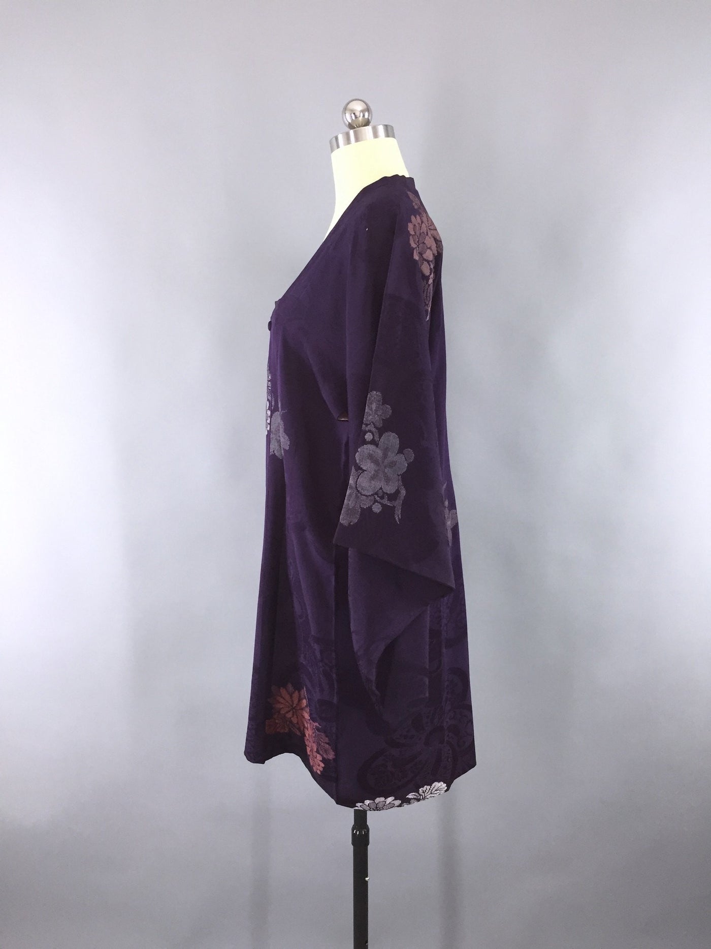 1960s Vintage Silk Michiyuki Kimono Coat Jacket with Dark Purple Urushi Embroidery - ThisBlueBird