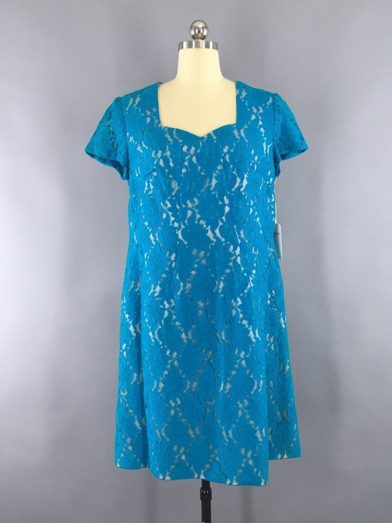 1960s Vintage Turquoise Lace Cocktail Dress - ThisBlueBird