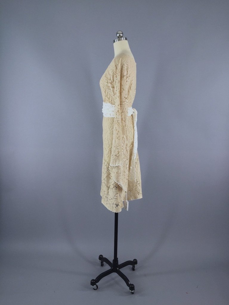 1970s Vintage Crochet Lace Bohemian Wedding Dress – ThisBlueBird 1970s Vintage Crochet Lace Bohemian Wedding Dress – ThisBlueBird