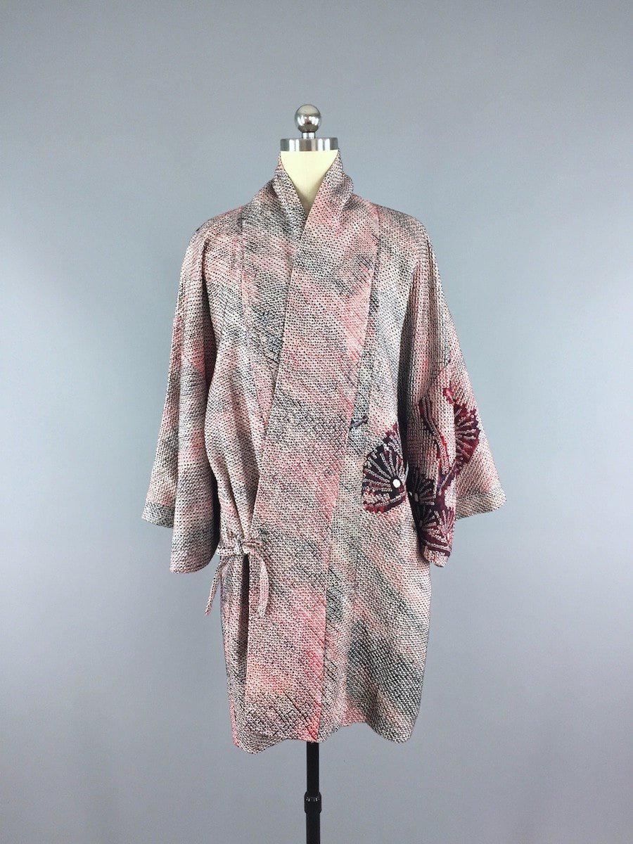 1970s Vintage Haori Kimono Cardigan Jacket / Shibori Silk - ThisBlueBird