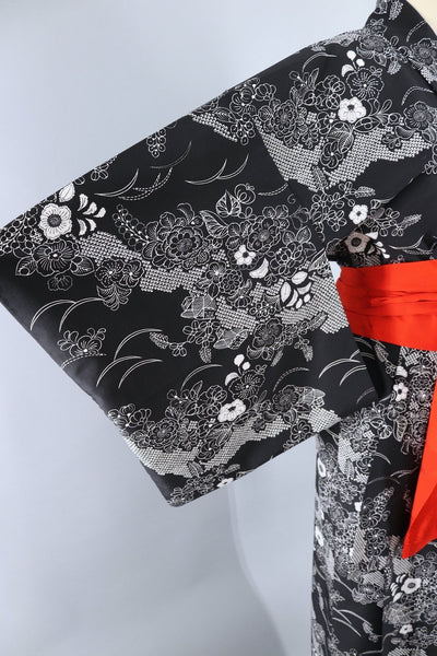 1970s Vintage Silk Kimono Robe / Black & White Floral Print - ThisBlueBird