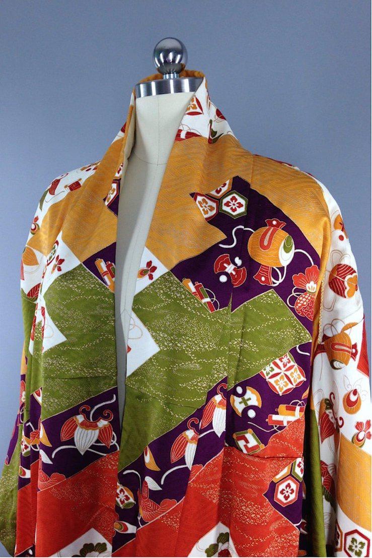 1970s Vintage Silk Kimono Robe Dressing Gown Furisode - ThisBlueBird