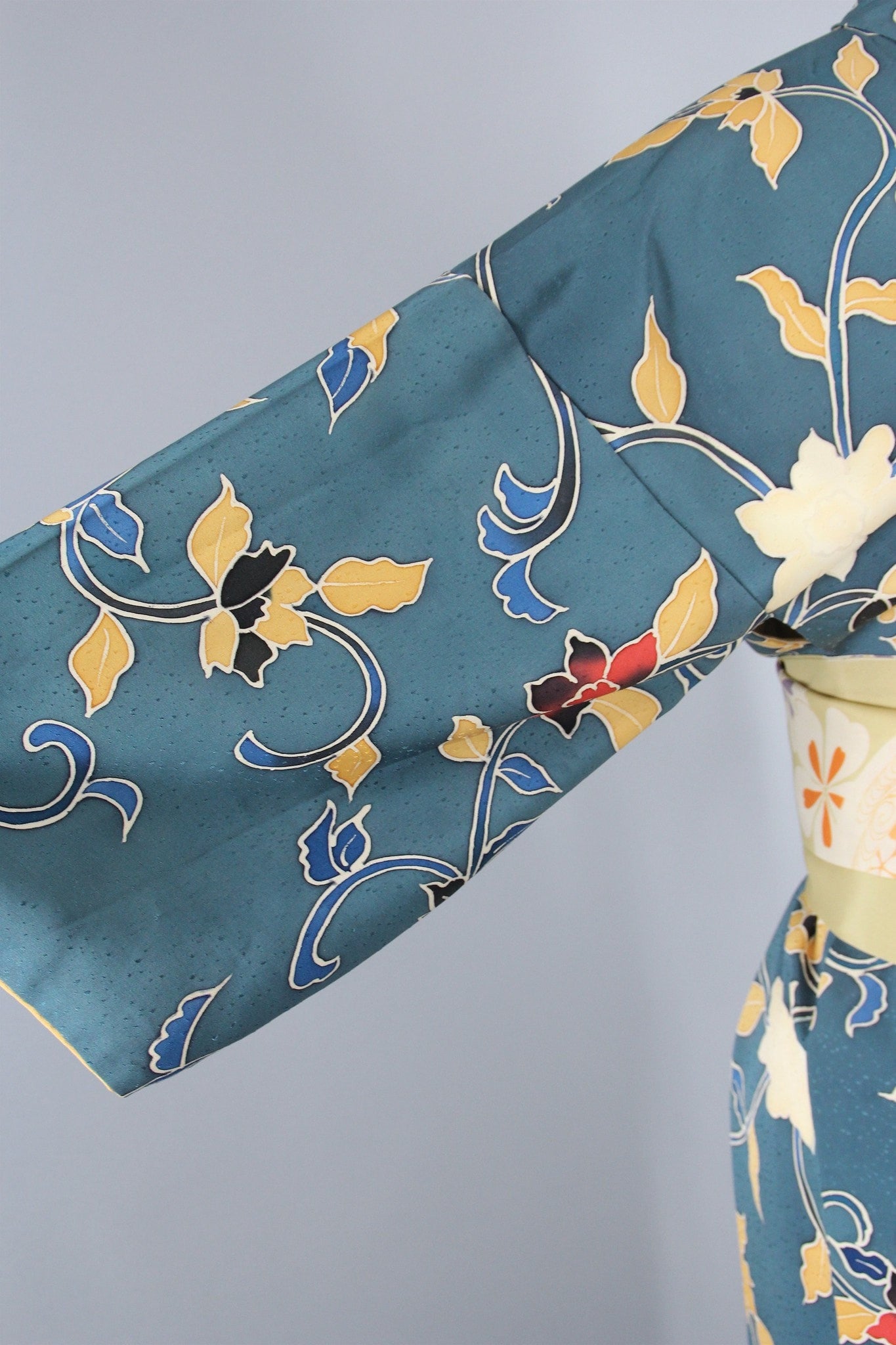 1970s Vintage Silk Kimono Robe with Teal Blue Floral Print - ThisBlueBird