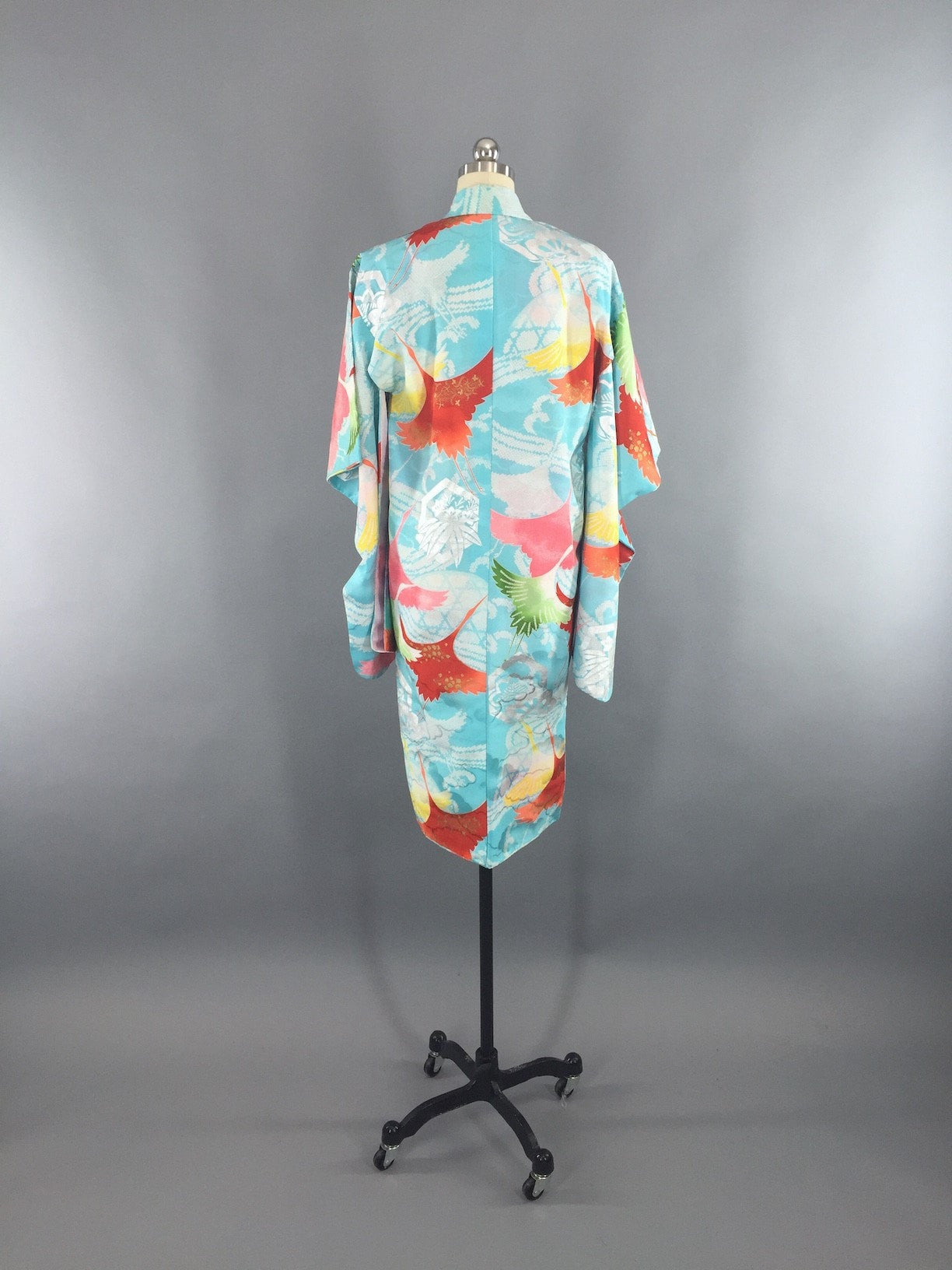 1980s Vintage Kimono Robe with Aqua Blue Birds Print - ThisBlueBird