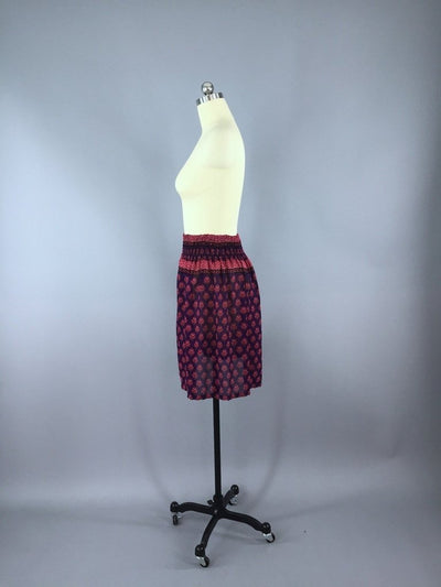 Chiffon Sari Skirt / Vintage Indian Sari / Purple & Red Leaf Print / Size L-XL - ThisBlueBird
