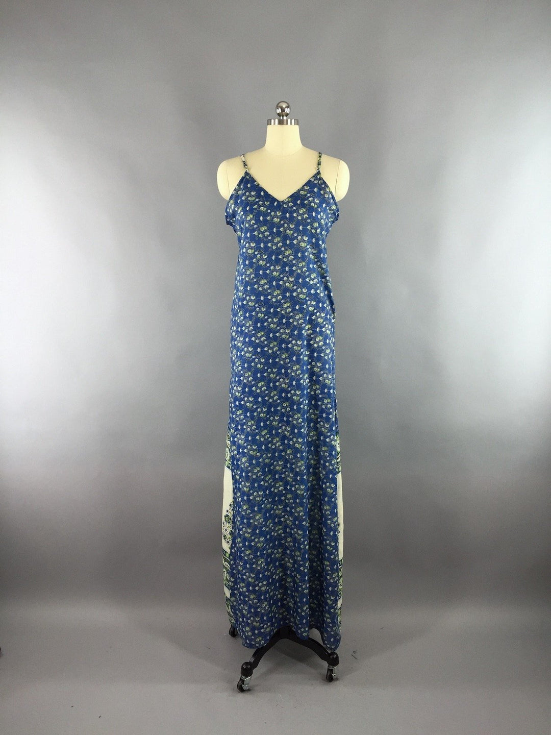 Indian Sari Maxi Dress / Vintage Indian Cotton Blend Sari / TALL Long Dress - ThisBlueBird