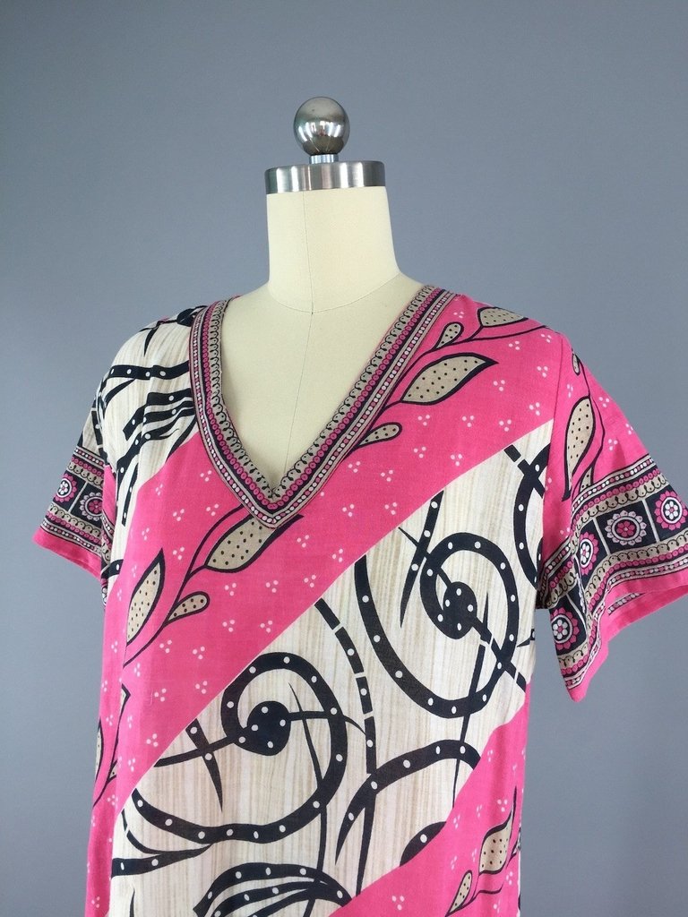 Kaftan Dress / Vintage Indian Cotton Sari / Pink Swim Coverup Tunic - ThisBlueBird