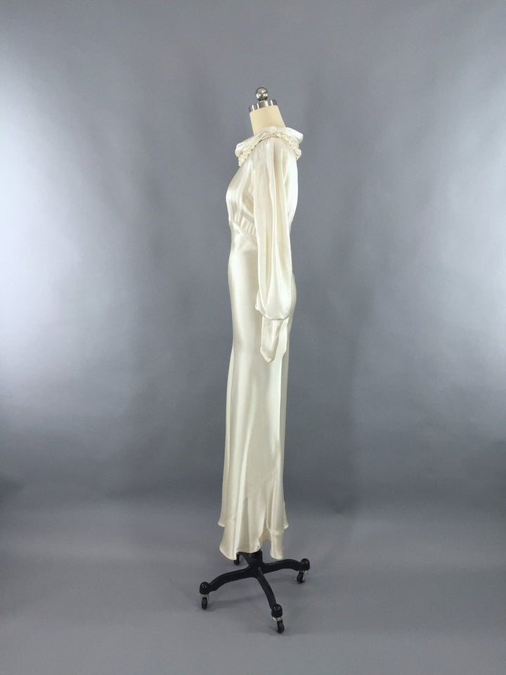 Vintage 1930s Ivory Silk Satin Bias Cut Wedding Dress - ThisBlueBird