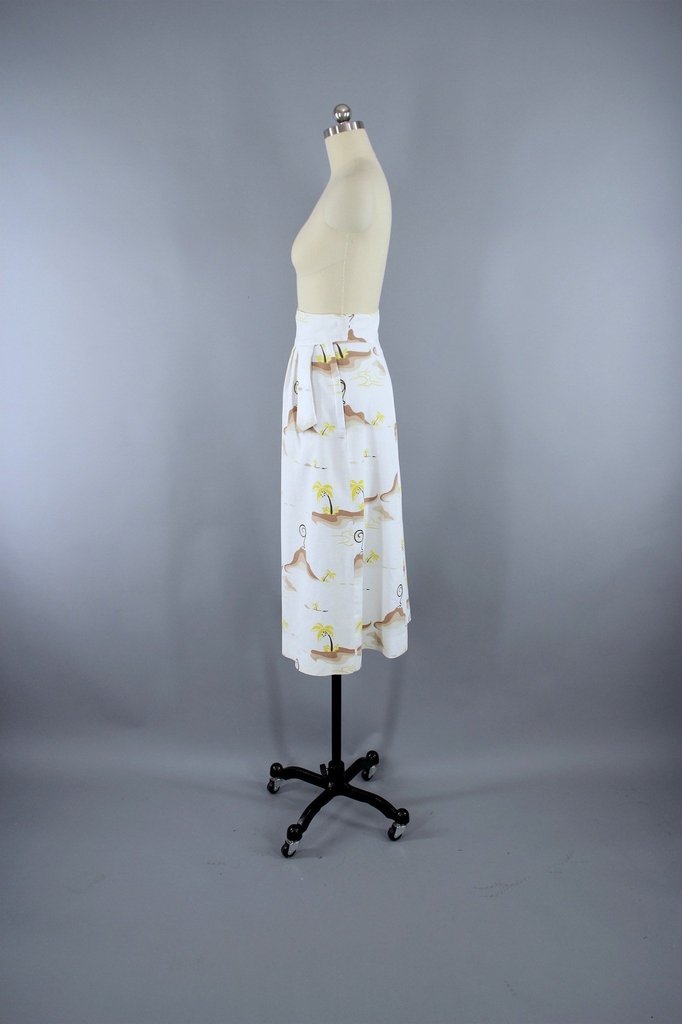 Vintage 1940s Hawaiian Novelty Print Volcano Skirt - ThisBlueBird
