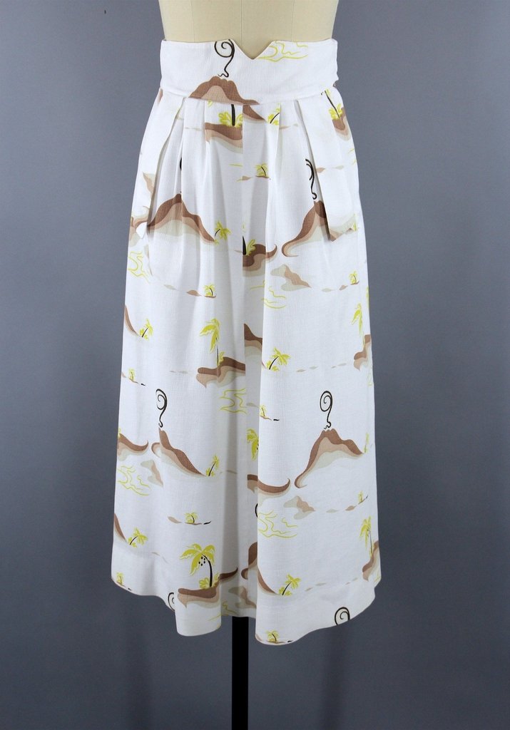 Vintage 1940s Hawaiian Novelty Print Volcano Skirt - ThisBlueBird